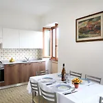 Apartamento Charlie By Interhome Dongo