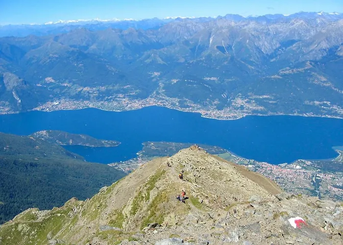 Charlie By Interhome Dongo